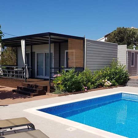 Mobile Homes Suha Punta Kampor Екстер'єр фото