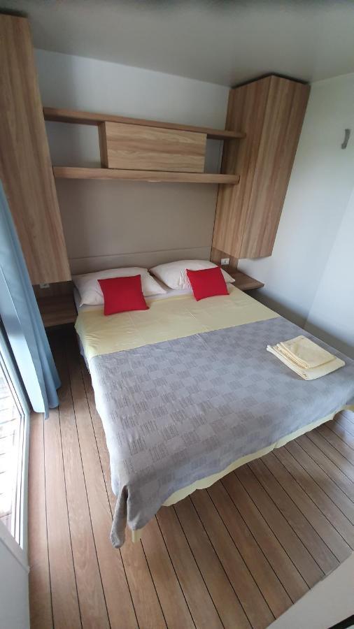 Mobile Homes Suha Punta Kampor Екстер'єр фото