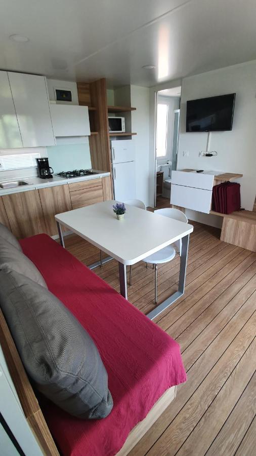 Mobile Homes Suha Punta Kampor Екстер'єр фото