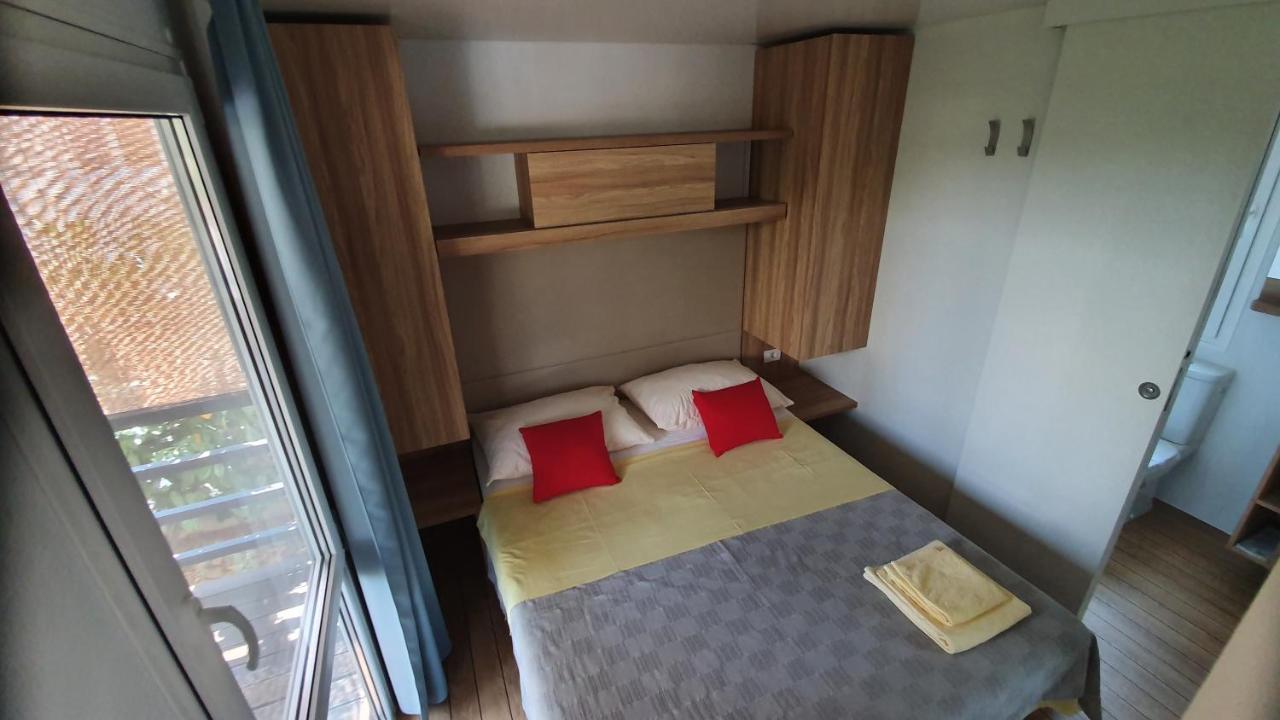 Mobile Homes Suha Punta Kampor Екстер'єр фото