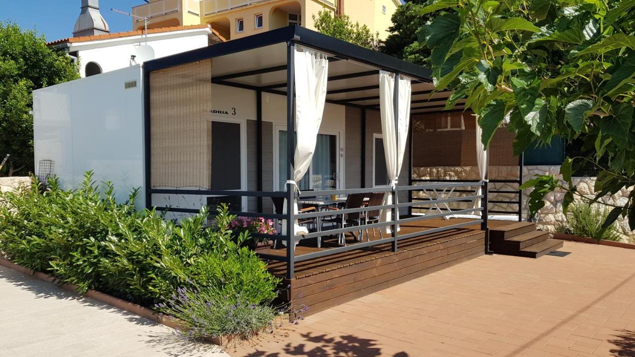 Mobile Homes Suha Punta Kampor Екстер'єр фото